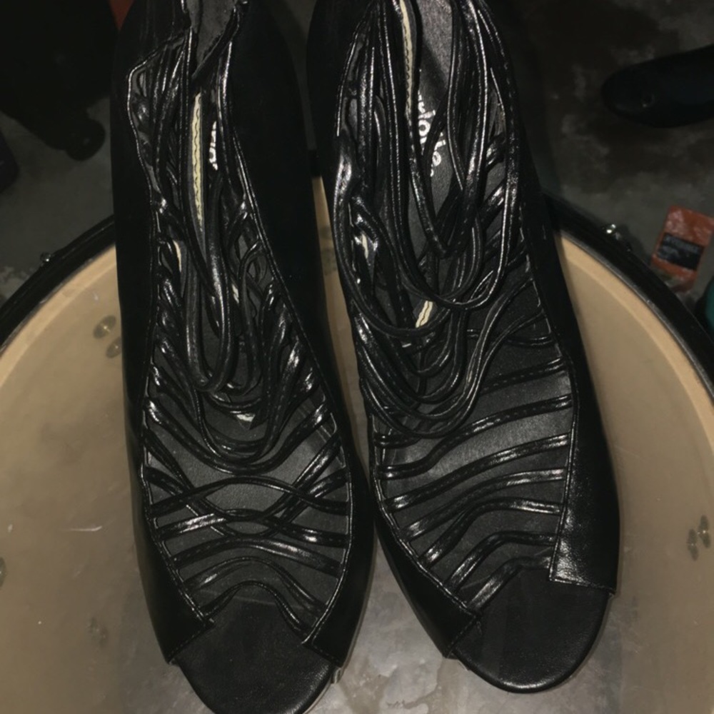 Black heels